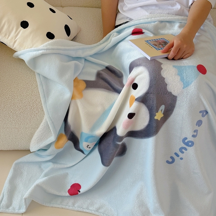 91家纺网 家纺一手货源 找家纺 美乐迪2025四季款双面牛奶绒毛毯空调毯 企鹅