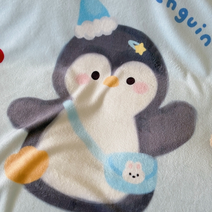 91家纺网 家纺一手货源 找家纺 美乐迪2025四季款双面牛奶绒毛毯空调毯 企鹅