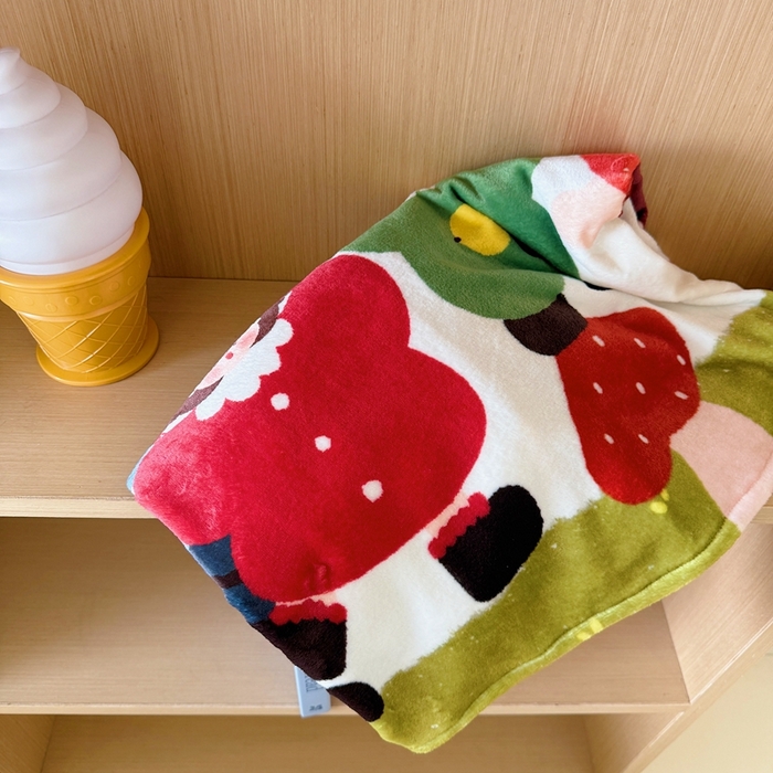 91家纺网 家纺一手货源 找家纺 美乐迪2025四季款双面牛奶绒毛毯空调毯 四口之家