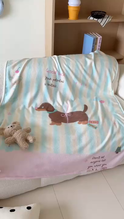 91家纺网 家纺一手货源 找家纺 美乐迪2025四季款双面牛奶绒毛毯空调毯 露丝的腊肠狗