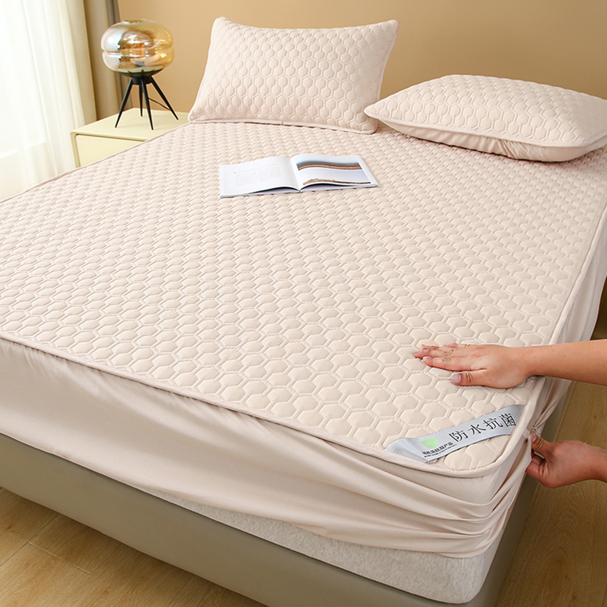 91家纺网 家纺一手货源 找家纺 （总）云玲时尚 2025新款夹棉抗菌防水床笠