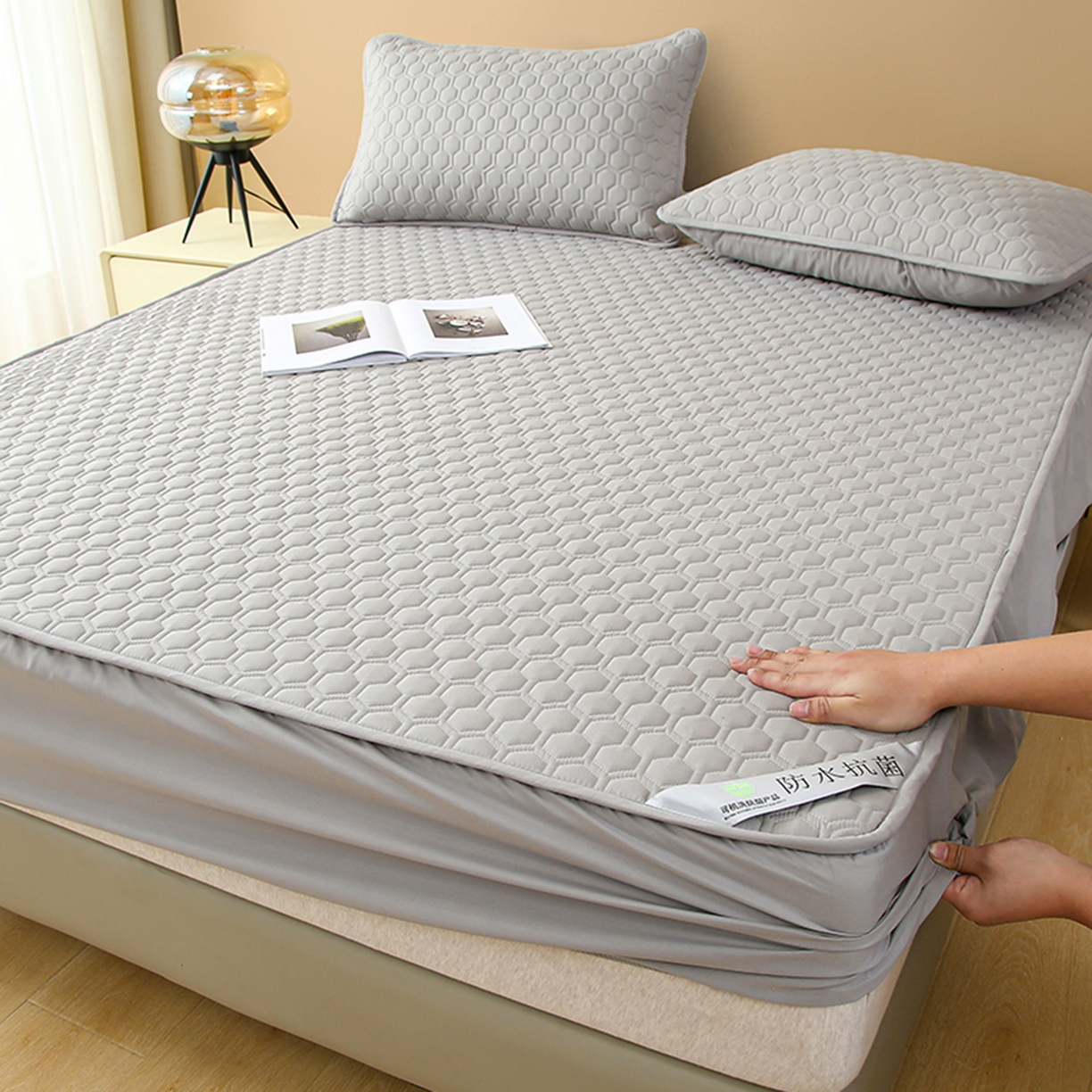 91家纺网 家纺一手货源 找家纺 （总）云玲时尚 2025新款夹棉抗菌防水床笠