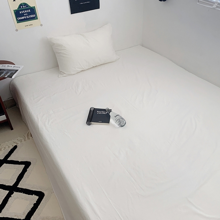 91家纺网 家纺一手货源 找家纺 柚可家居 2024新款40支全棉色织水洗棉单品系列-单床单 白青年