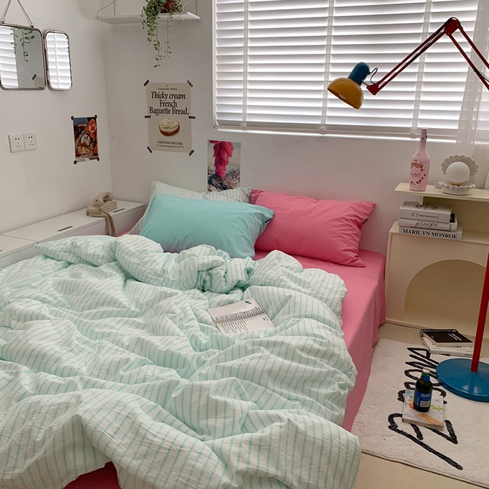 91家纺网 家纺一手货源 找家纺 柚可家居 2024新款40支全棉色织水洗棉单品系列-四件套 蓝竖条纹+红