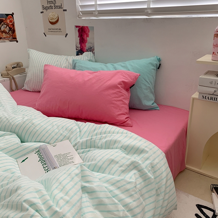 91家纺网 家纺一手货源 找家纺 柚可家居 2024新款40支全棉色织水洗棉单品系列-四件套 蓝竖条纹+红