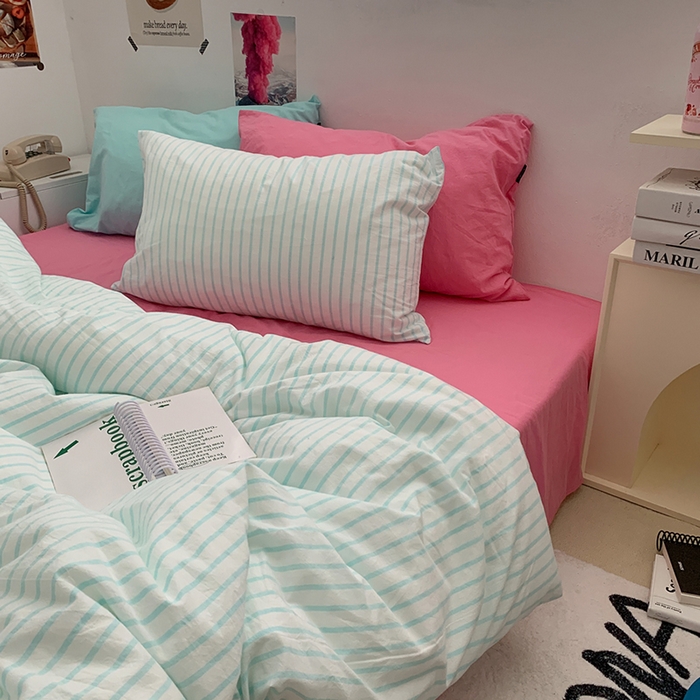 91家纺网 家纺一手货源 找家纺 柚可家居 2024新款40支全棉色织水洗棉单品系列-四件套 蓝竖条纹+红