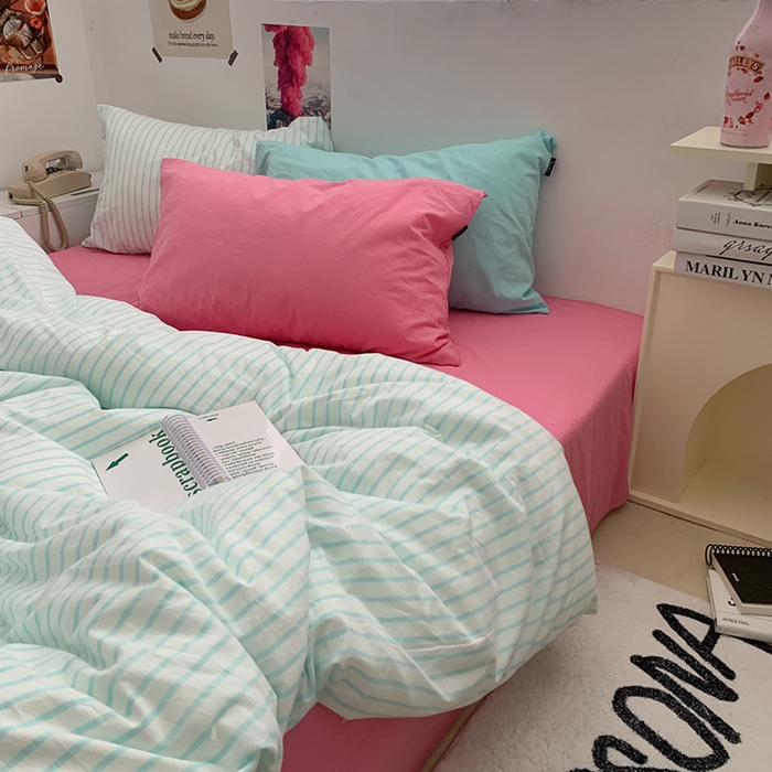 91家纺网 家纺一手货源 找家纺 柚可家居 2024新款40支全棉色织水洗棉单品系列-四件套 蓝竖条纹+红