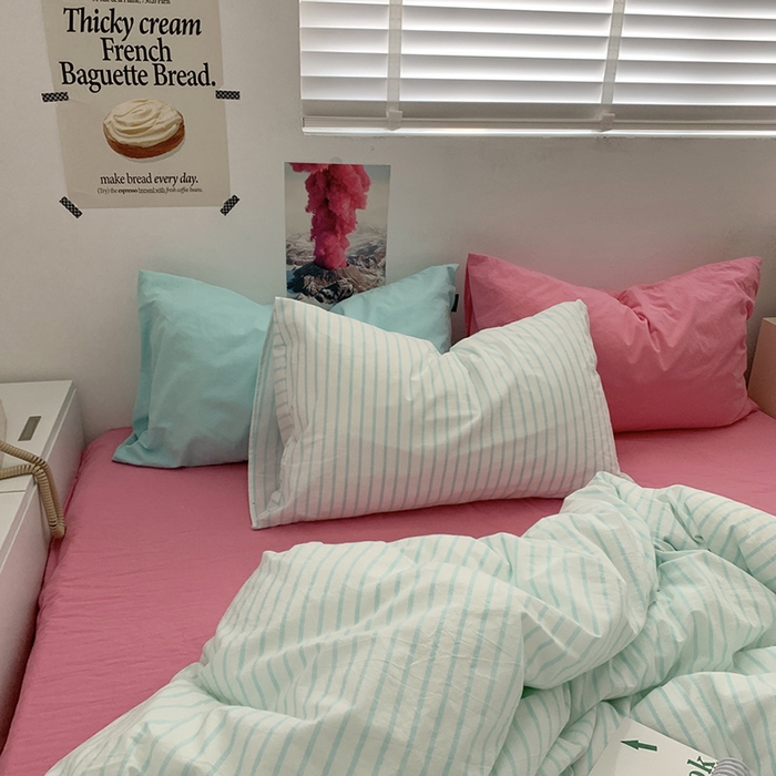 91家纺网 家纺一手货源 找家纺 柚可家居 2024新款40支全棉色织水洗棉单品系列-四件套 蓝竖条纹+红