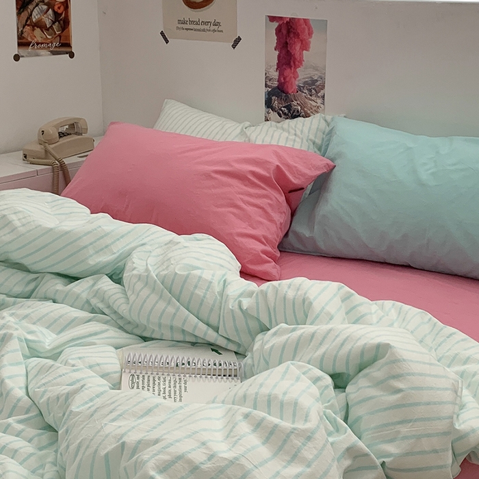 91家纺网 家纺一手货源 找家纺 柚可家居 2024新款40支全棉色织水洗棉单品系列-四件套 蓝竖条纹+红