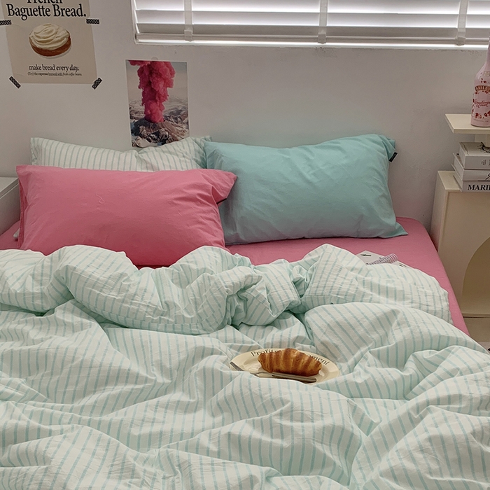 91家纺网 家纺一手货源 找家纺 柚可家居 2024新款40支全棉色织水洗棉单品系列-四件套 蓝竖条纹+红