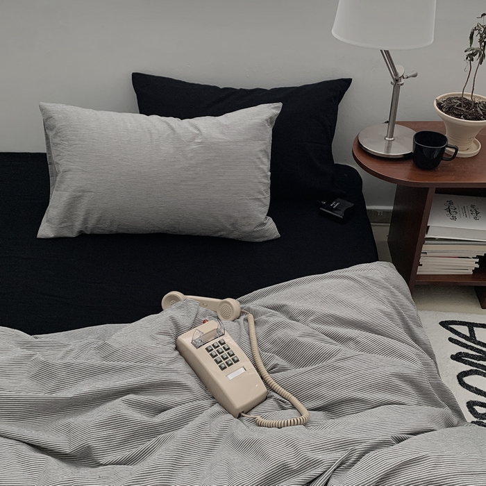 91家纺网 家纺一手货源 找家纺 柚可家居 2024新款40支全棉色织水洗棉单品系列-四件套 细灰横条纹