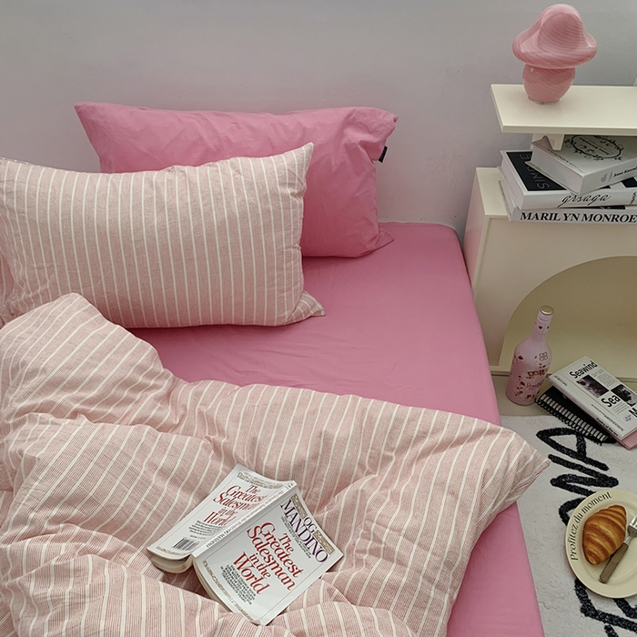 91家纺网 家纺一手货源 找家纺 柚可家居 2024新款40支全棉色织水洗棉单品系列-四件套 细红竖条纹