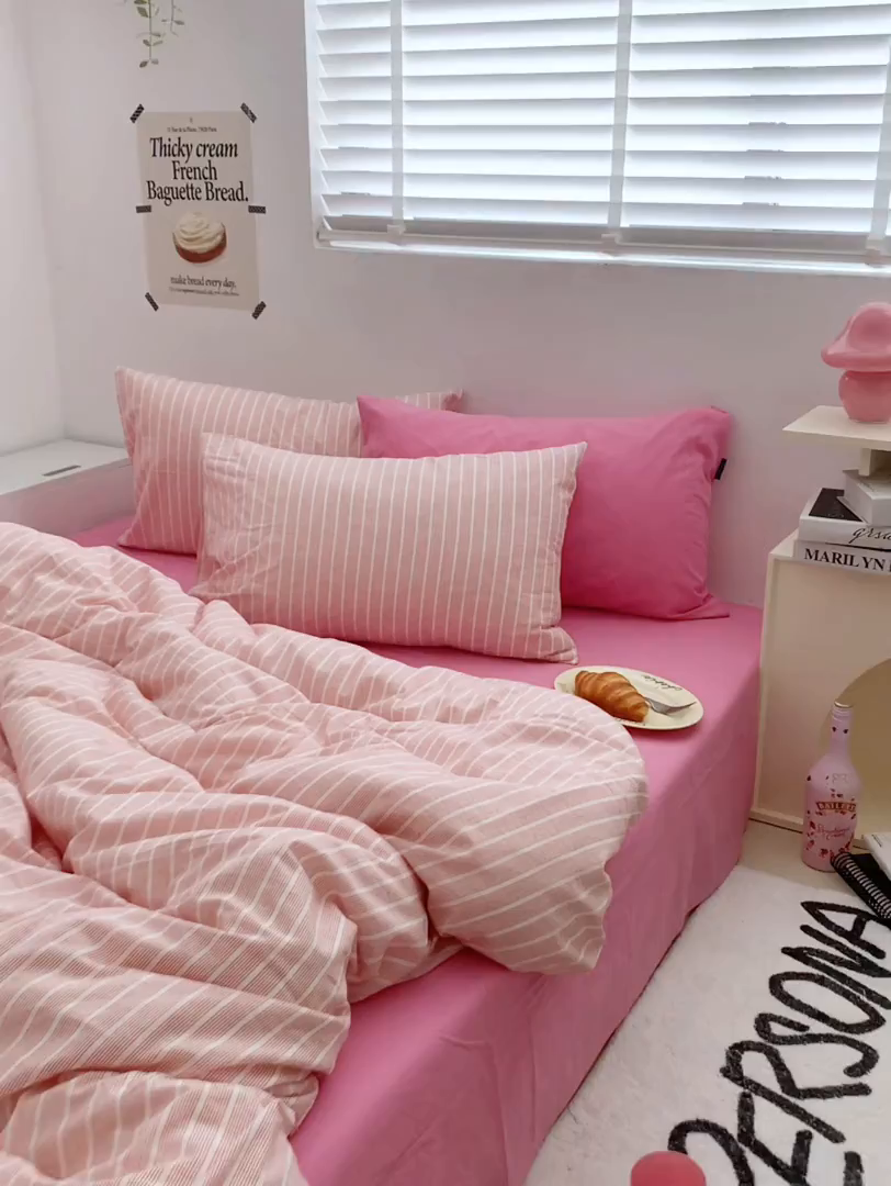 91家纺网 家纺一手货源 找家纺 柚可家居 2024新款40支全棉色织水洗棉单品系列-四件套 细红竖条纹