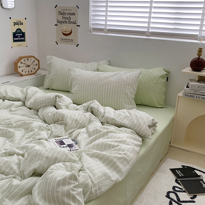 91家纺网 家纺一手货源 找家纺 柚可家居 2024新款40支全棉色织水洗棉单品系列-四件套 细绿竖条纹