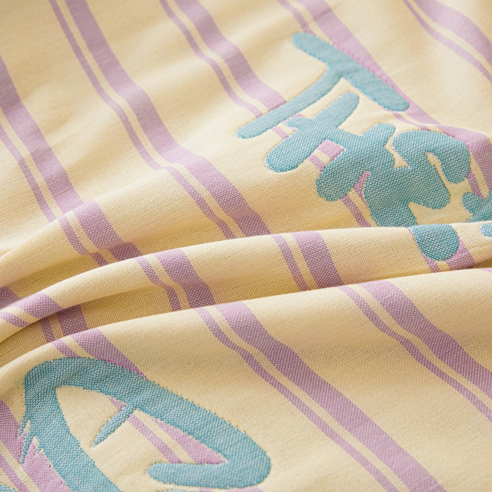 91家纺网 家纺一手货源 找家纺 悦然毛巾被 2025新款八层纱布盖毯毛巾被夏被夏凉被空调被 梦幻光影绿