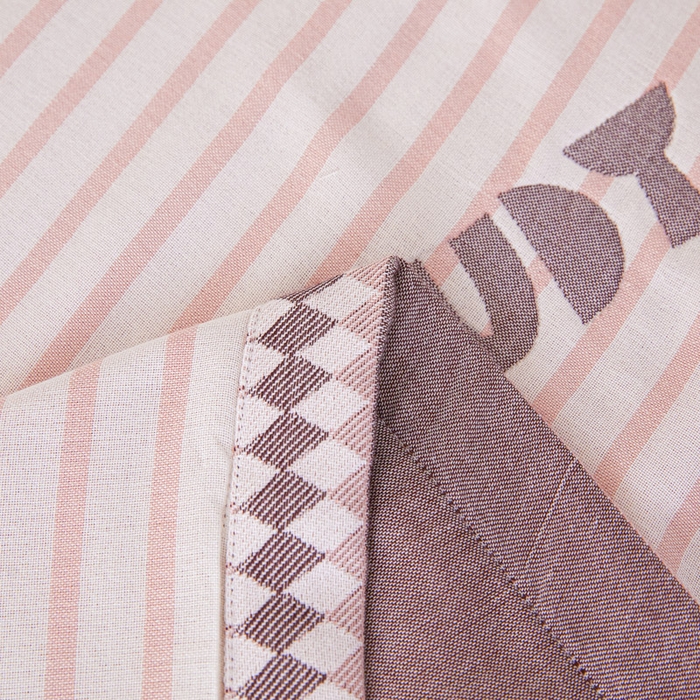 91家纺网 家纺一手货源 找家纺 悦然毛巾被 2025新款八层纱布盖毯毛巾被夏被夏凉被空调被 趣味彩条粉