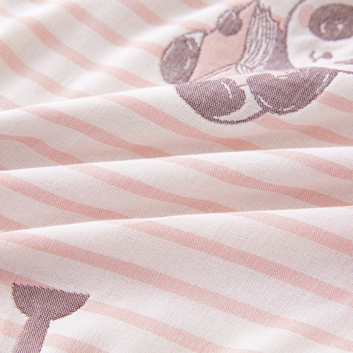 91家纺网 家纺一手货源 找家纺 悦然毛巾被 2025新款八层纱布盖毯毛巾被夏被夏凉被空调被 趣味彩条粉