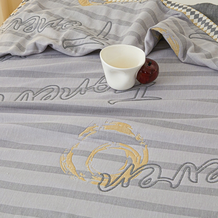 91家纺网 家纺一手货源 找家纺 悦然毛巾被 2025新款八层纱布盖毯毛巾被夏被夏凉被空调被 纱语星辰灰