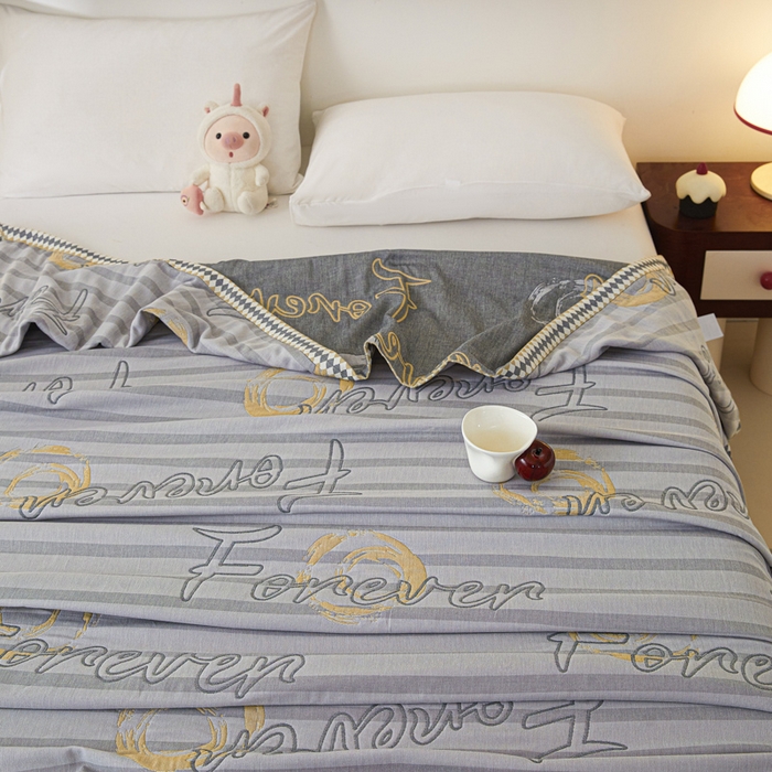 91家纺网 家纺一手货源 找家纺 悦然毛巾被 2025新款八层纱布盖毯毛巾被夏被夏凉被空调被 纱语星辰灰