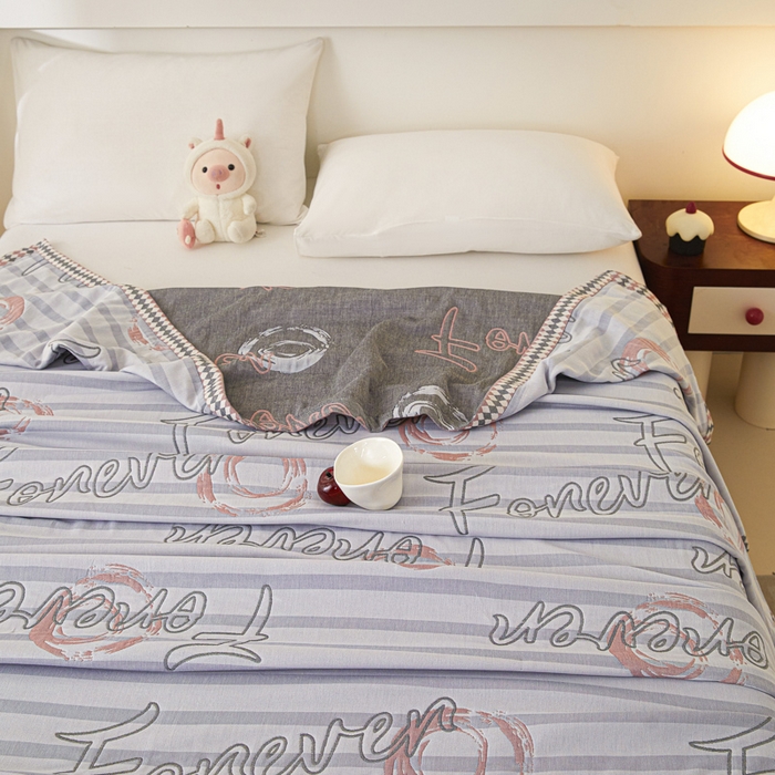 91家纺网 家纺一手货源 找家纺 悦然毛巾被 2025新款八层纱布盖毯毛巾被夏被夏凉被空调被 纱语星辰蓝