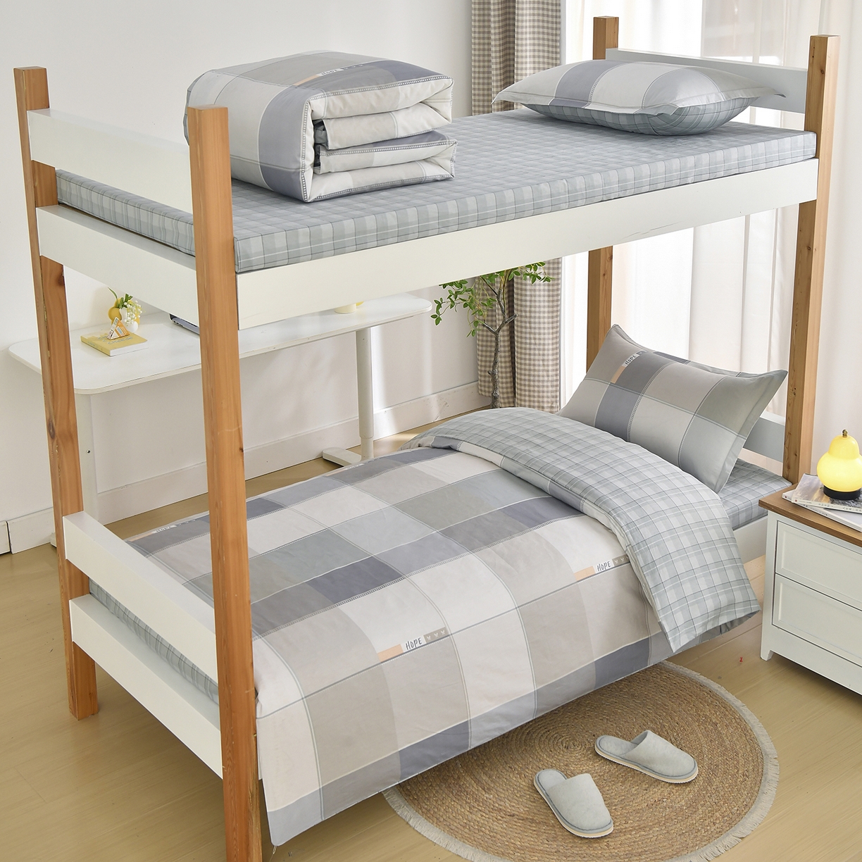 91家纺网 家纺一手货源 找家纺 （总）乐旗家纺 2025新款13372全棉学生宿舍床单款三件套纯棉六件套