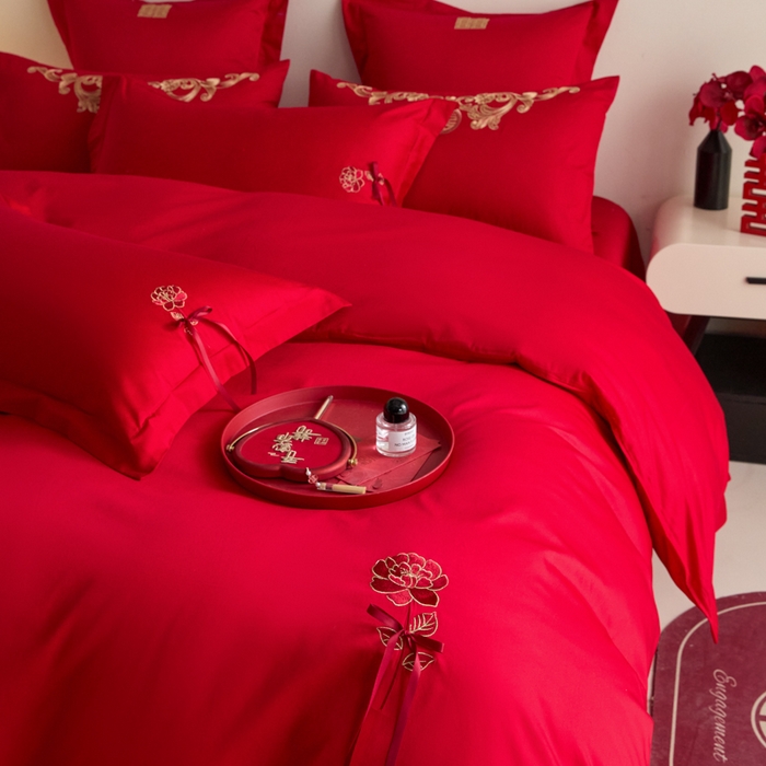 91家纺网 家纺一手货源 找家纺 （总）东方合美（原：皇家传奇） 2025新款婚庆小红书化纤系列四件套(控价138/148）