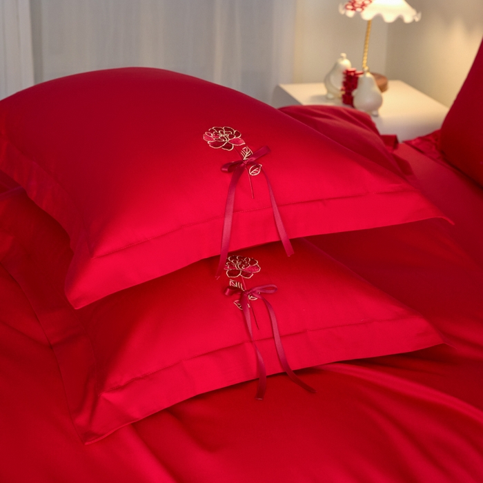 91家纺网 家纺一手货源 找家纺 （总）东方合美（原：皇家传奇） 2025新款婚庆小红书化纤系列四件套(控价138/148）