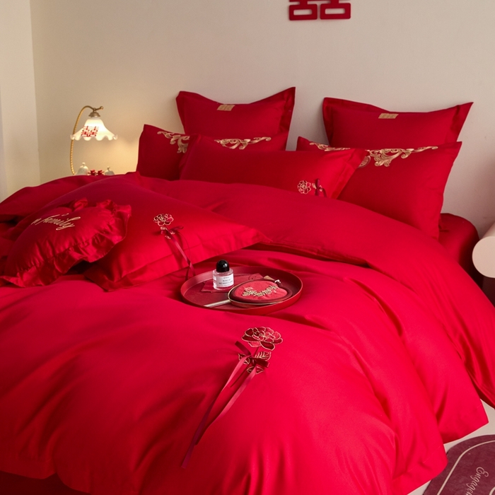 91家纺网 家纺一手货源 找家纺 东方合美（原：皇家传奇） 2025新款婚庆小红书化纤系列四件套(控价138/148） 爱如初见