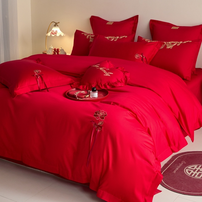 91家纺网 家纺一手货源 找家纺 东方合美（原：皇家传奇） 2025新款婚庆小红书化纤系列四件套(控价138/148） 爱如初见