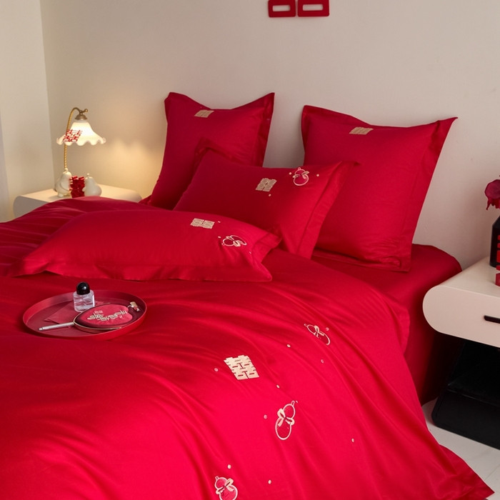 91家纺网 家纺一手货源 找家纺 东方合美（原：皇家传奇） 2025新款婚庆小红书化纤系列四件套(控价138/148） 福禄双喜