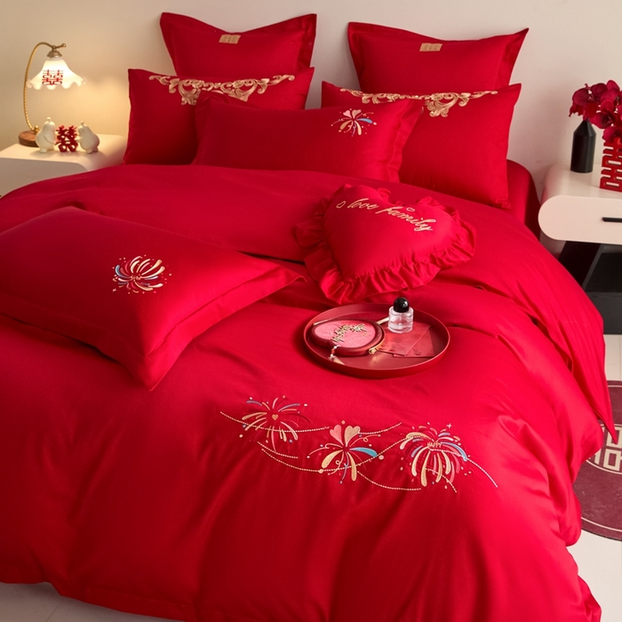 91家纺网 家纺一手货源 找家纺 东方合美（原：皇家传奇） 2025新款婚庆小红书化纤系列四件套(控价138/148） 美丽烟花