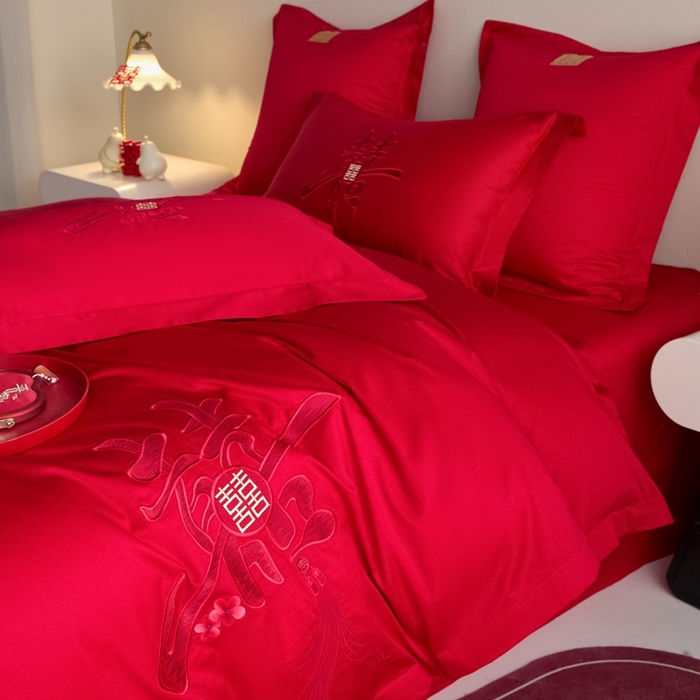 91家纺网 家纺一手货源 找家纺 东方合美（原：皇家传奇） 2025新款婚庆小红书化纤系列四件套(控价138/148） 新婚喜乐