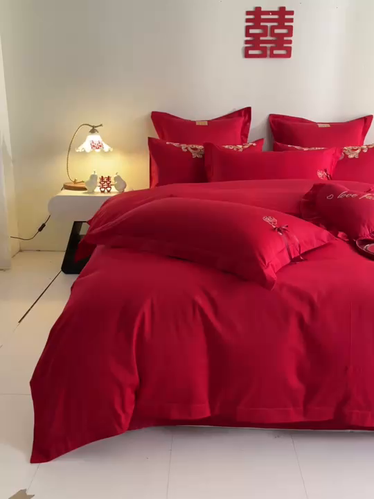 91家纺网 家纺一手货源 找家纺 东方合美（原：皇家传奇） 2025新款婚庆小红书化纤系列四件套(控价138/148） 爱如初见