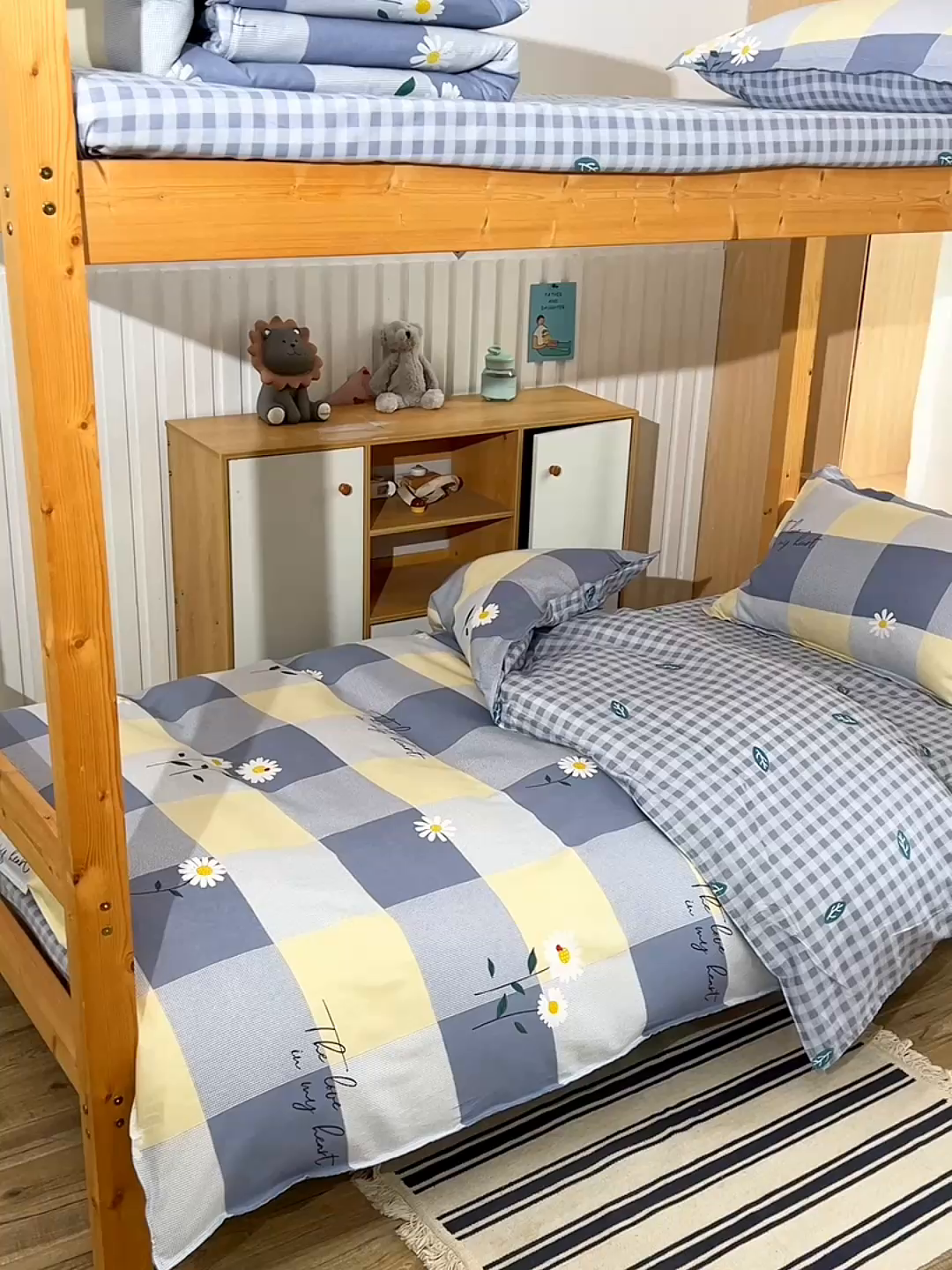 91家纺网 家纺一手货源 找家纺 小雨家纺 2026新款12868纯棉三件套 小雏菊灰