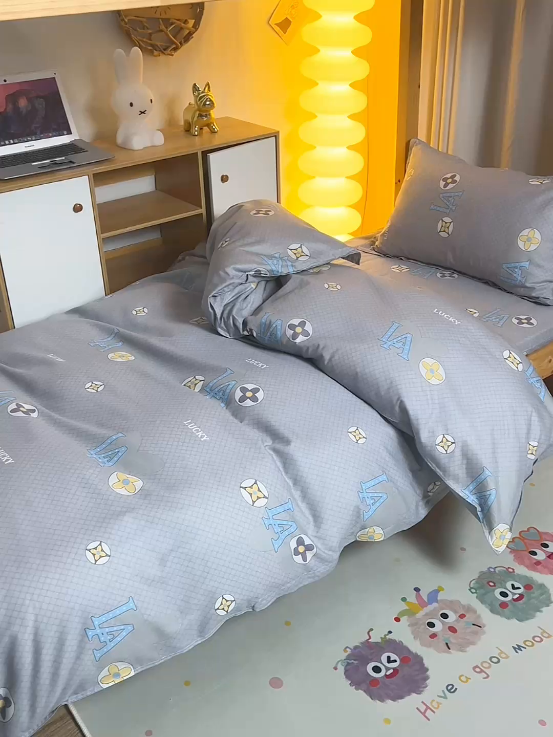 91家纺网 家纺一手货源 找家纺 小雨家纺 2026新款12868纯棉三件套 微梦时光-灰