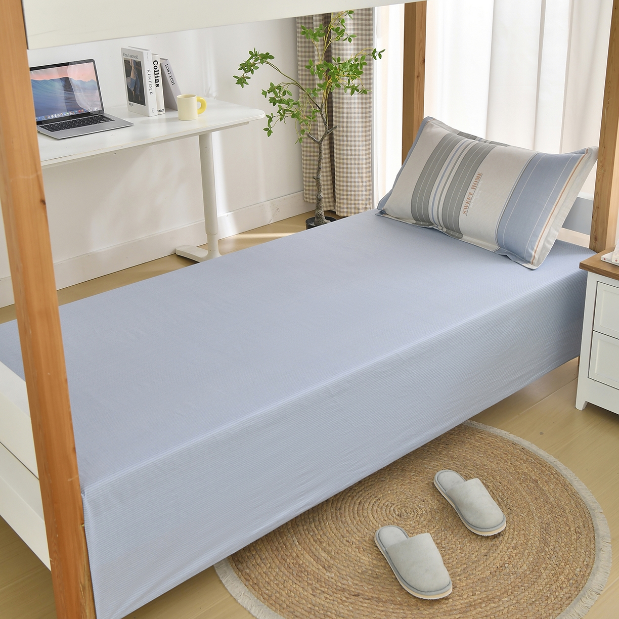 91家纺网 家纺一手货源 找家纺 乐旗家纺 2024新款13372全棉学生宿舍床单款三件套纯棉六件套 极简条纹