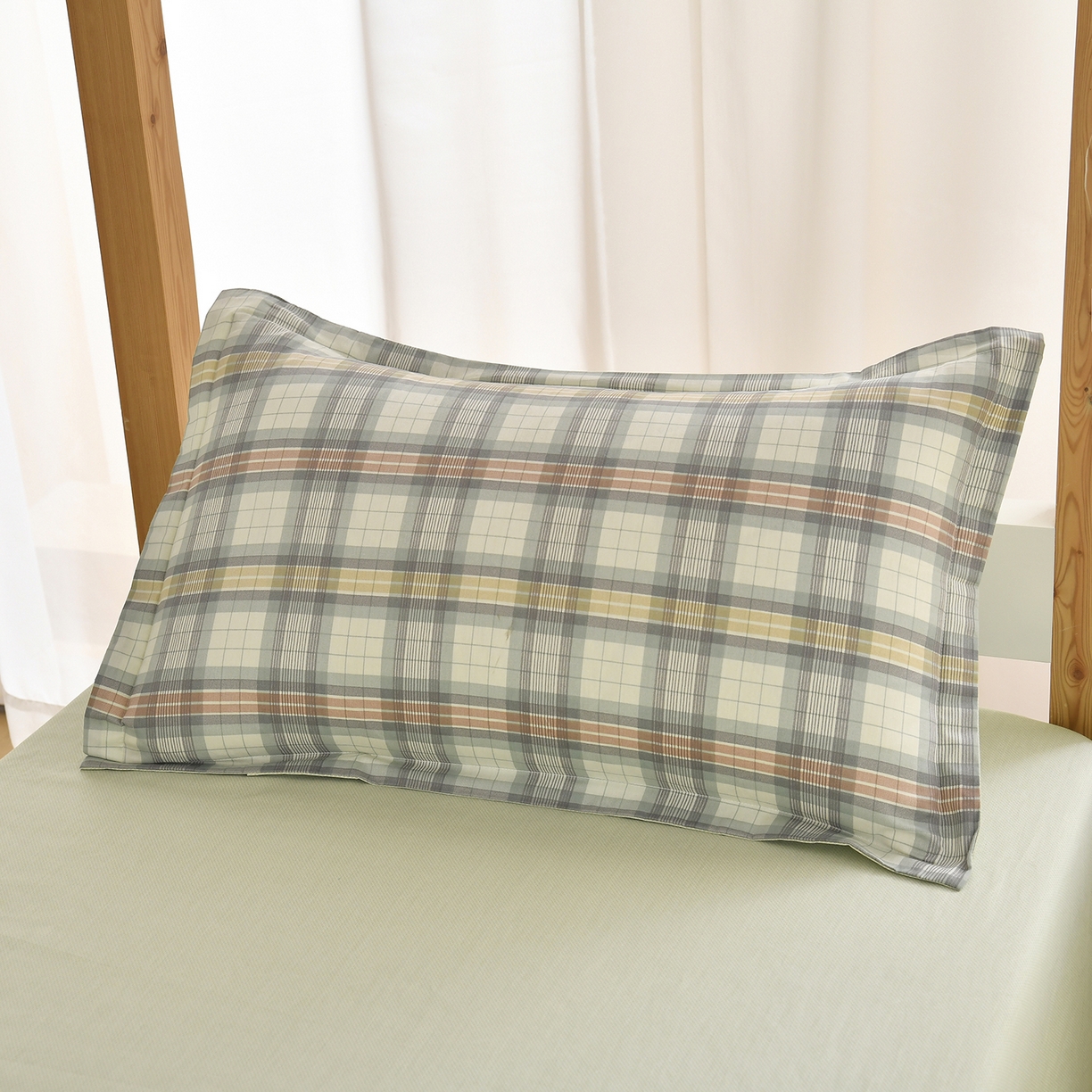 91家纺网 家纺一手货源 找家纺 乐旗家纺 2024新款13372全棉学生宿舍床单款三件套纯棉六件套 彩色空间