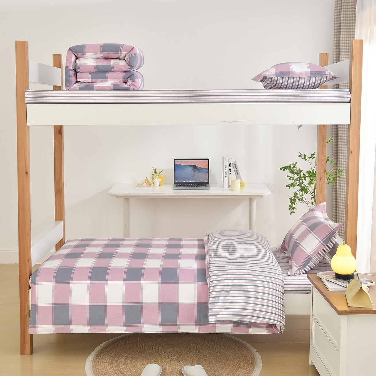 91家纺网 家纺一手货源 找家纺 乐旗家纺 2024新款13372全棉学生宿舍床单款三件套纯棉六件套 粉色记忆