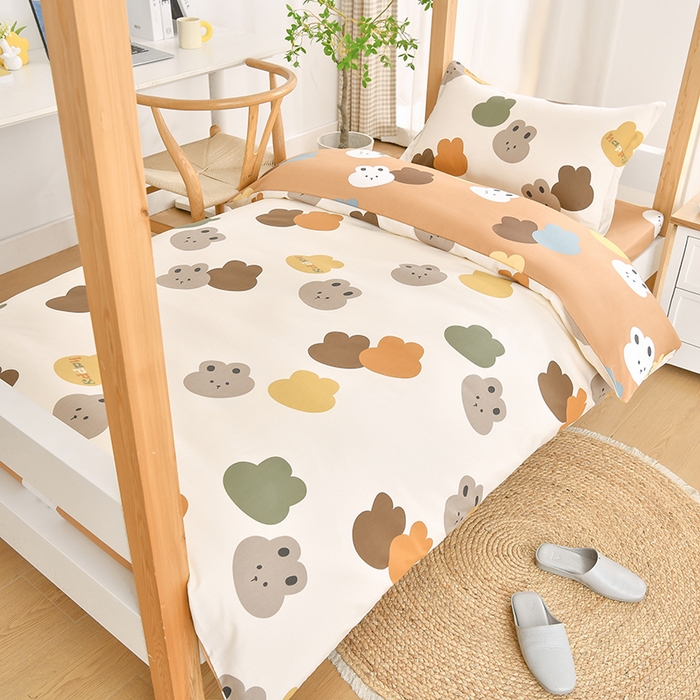 91家纺网 家纺一手货源 找家纺 乐旗家纺 2024新款13372全棉学生宿舍床单款三件套纯棉六件套 青蛙王子