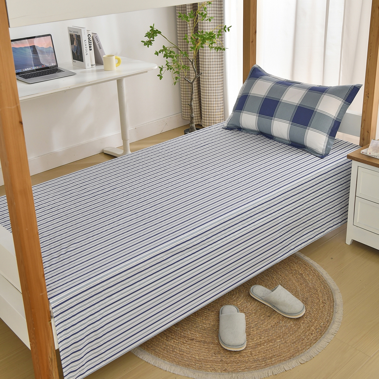 91家纺网 家纺一手货源 找家纺 乐旗家纺 2024新款13372全棉学生宿舍床单款三件套纯棉六件套 蓝色记忆