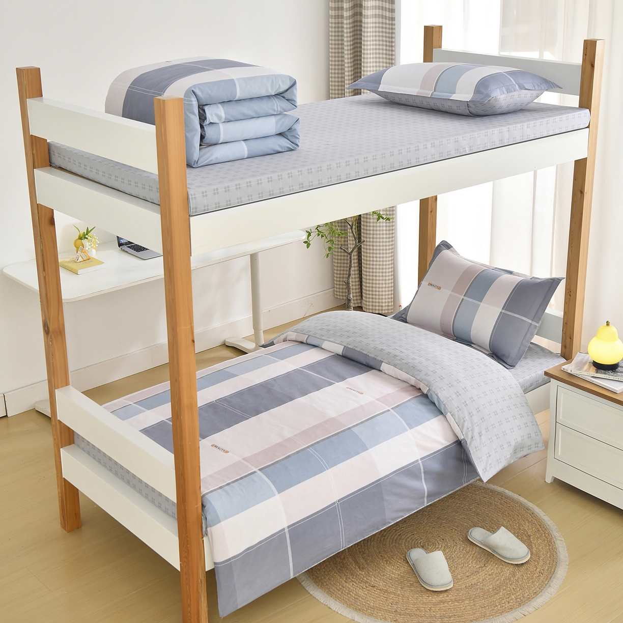 91家纺网 家纺一手货源 找家纺 乐旗家纺 2024新款13372全棉学生宿舍床单款三件套纯棉六件套 格语