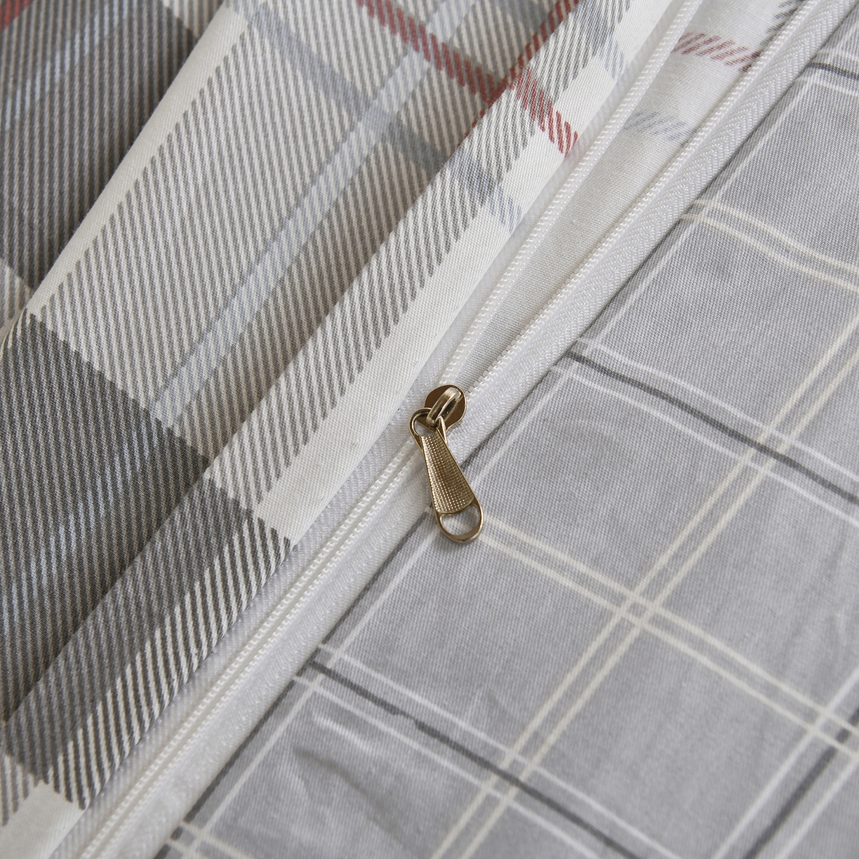 91家纺网 家纺一手货源 找家纺 乐旗家纺 2024新款13372全棉学生宿舍床单款三件套纯棉六件套 布拉格