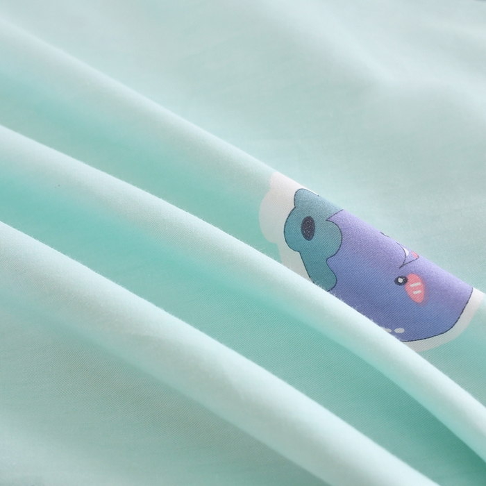 91家纺网 家纺一手货源 找家纺 乐旗家纺 2024新款13372全棉学生宿舍床单款三件套纯棉六件套 清新草莓