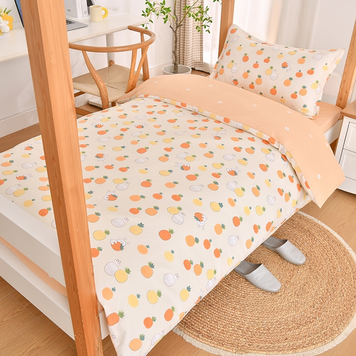 91家纺网 家纺一手货源 找家纺 乐旗家纺 2024新款13372全棉学生宿舍床单款三件套纯棉六件套 抱抱萝