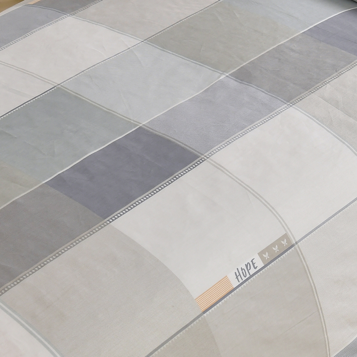 91家纺网 家纺一手货源 找家纺 乐旗家纺 2024新款13372全棉学生宿舍床单款三件套纯棉六件套 盗梦空间