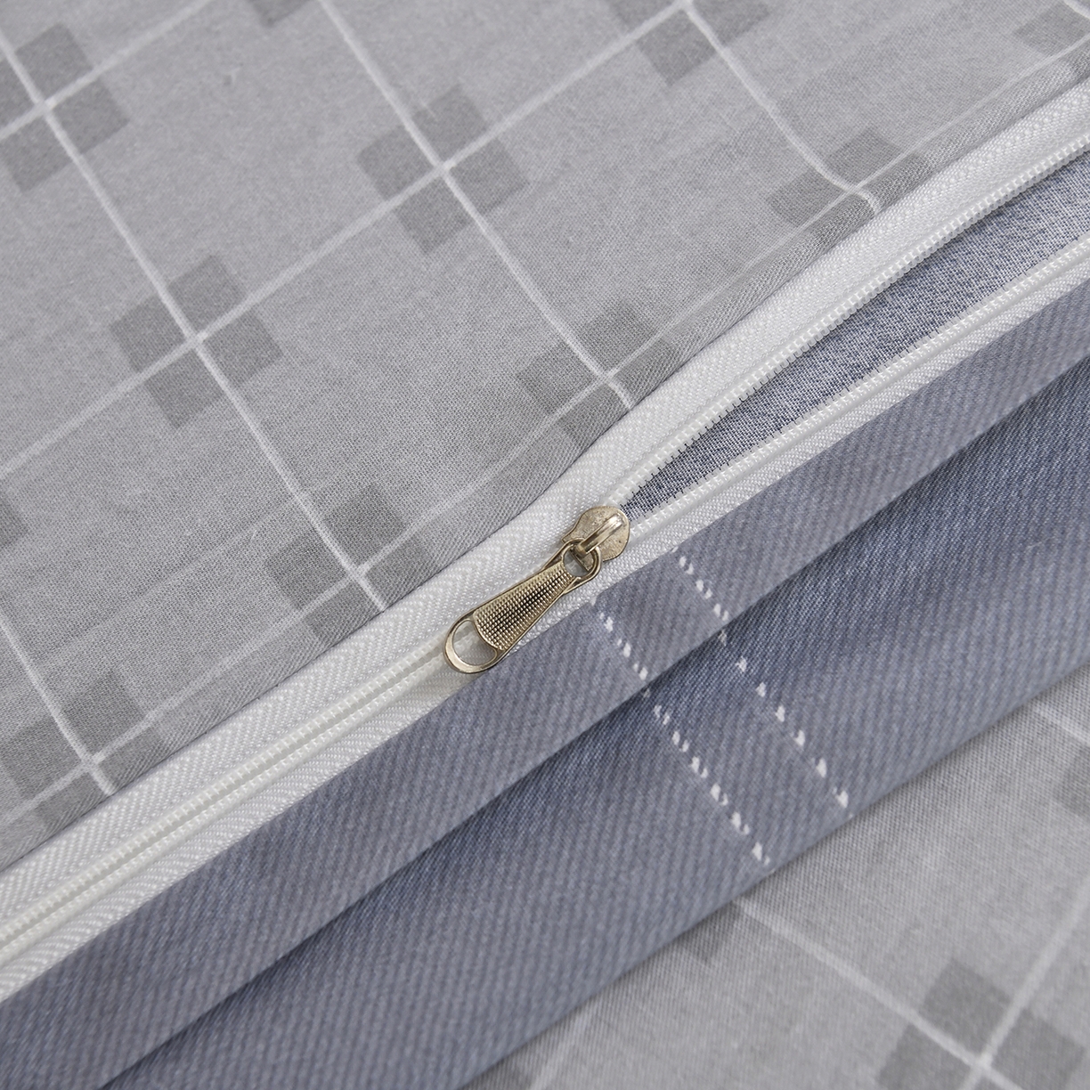 91家纺网 家纺一手货源 找家纺 乐旗家纺 2024新款13372全棉学生宿舍床单款三件套纯棉六件套 格语