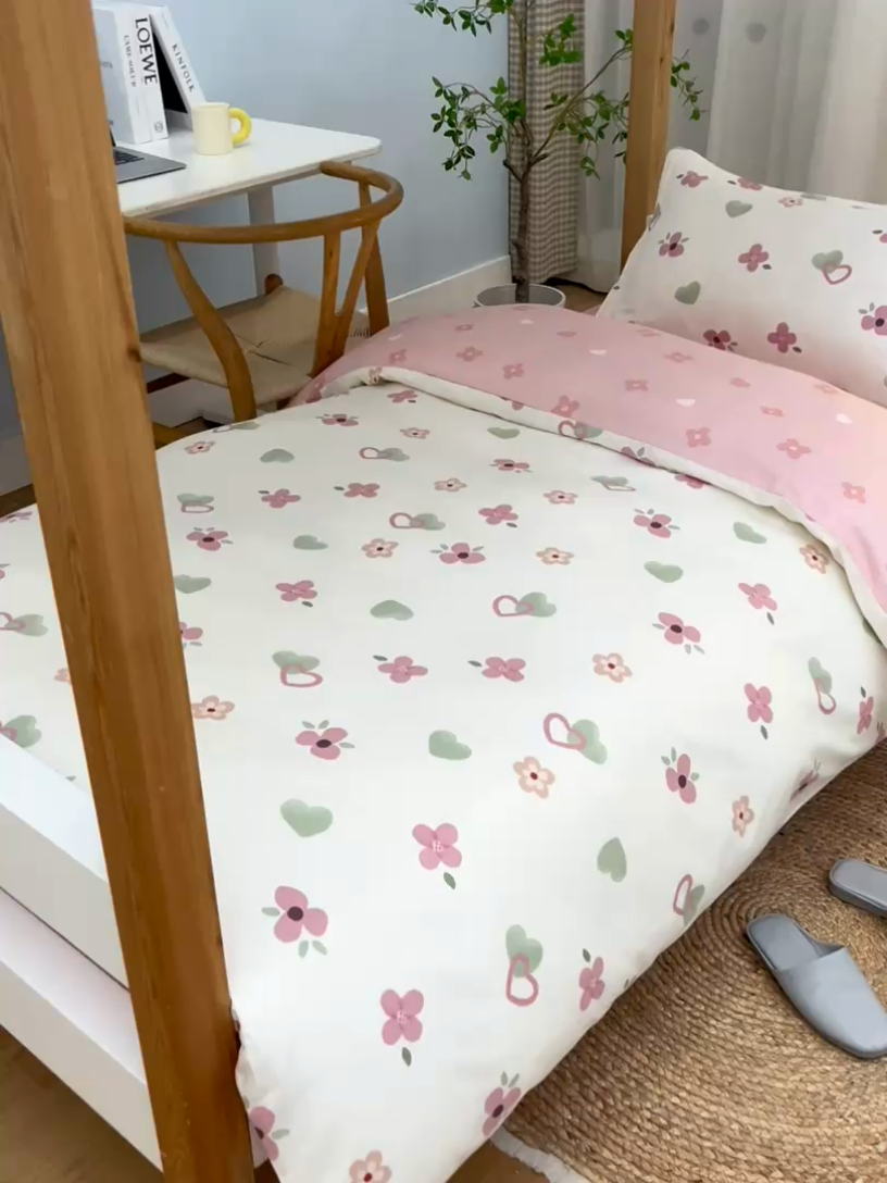 91家纺网 家纺一手货源 找家纺 乐旗家纺 2024新款13372全棉学生宿舍床单款三件套纯棉六件套 映然