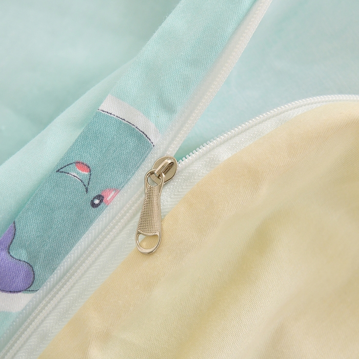 91家纺网 家纺一手货源 找家纺 乐旗家纺 2024新款13372全棉学生宿舍床单款三件套纯棉六件套 清新草莓