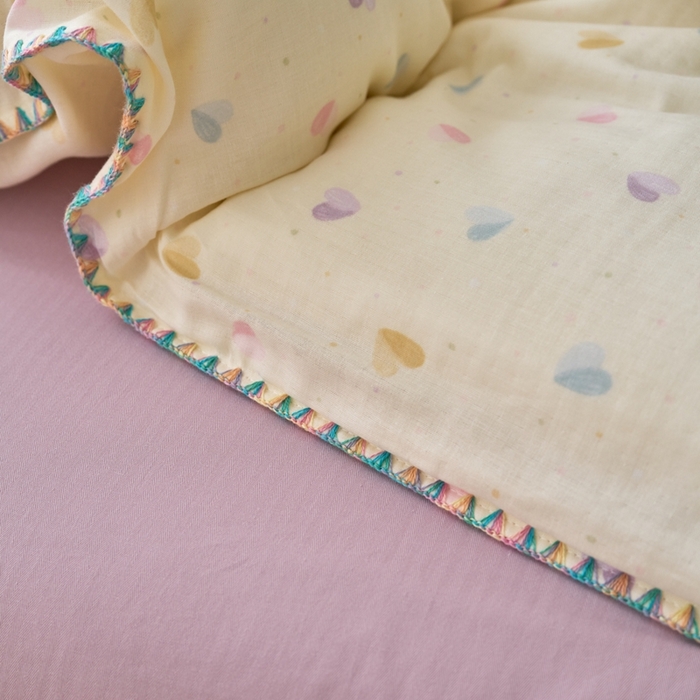 91家纺网 家纺一手货源 找家纺 洋铭区（原狠狠爱） 2025新款全棉彩边双层四件套 波澜紫心