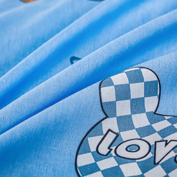 91家纺网 家纺一手货源 找家纺 上学郎家居 2025新款全棉13372学生三件套100棉单人床纯棉六件套学生宿舍床上用品 奇趣拾光-蓝